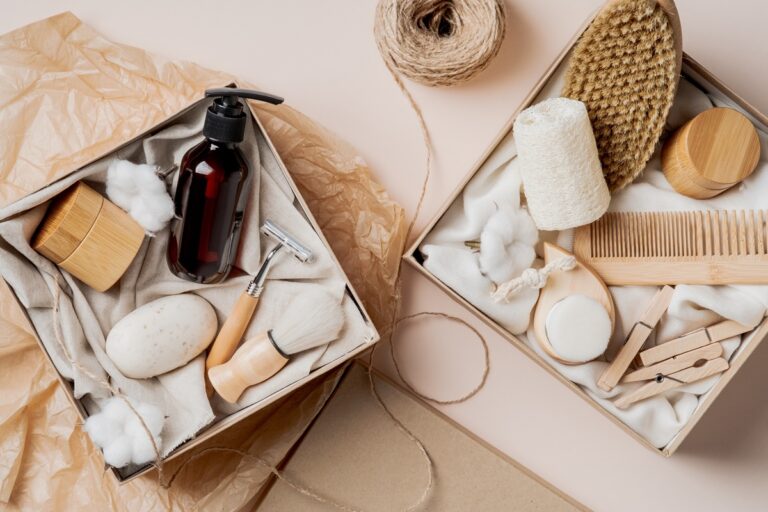 Order Packing and Shipping Services: Navigating the Logistics Labyrinth for Seamless Deliveries